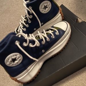 Authentic converse women sneaker